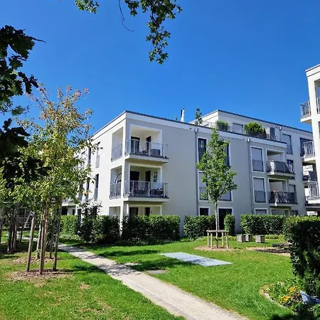Apartment Traumhafte Dachgeschosswohnung Mit Terrasse Munich