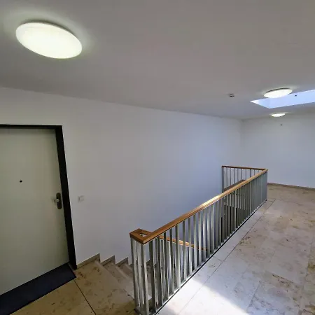 Traumhafte Dachgeschosswohnung Mit Terrasse 公寓 慕尼黑