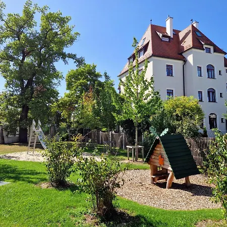 Traumhafte Dachgeschosswohnung Mit Terrasse 公寓 慕尼黑